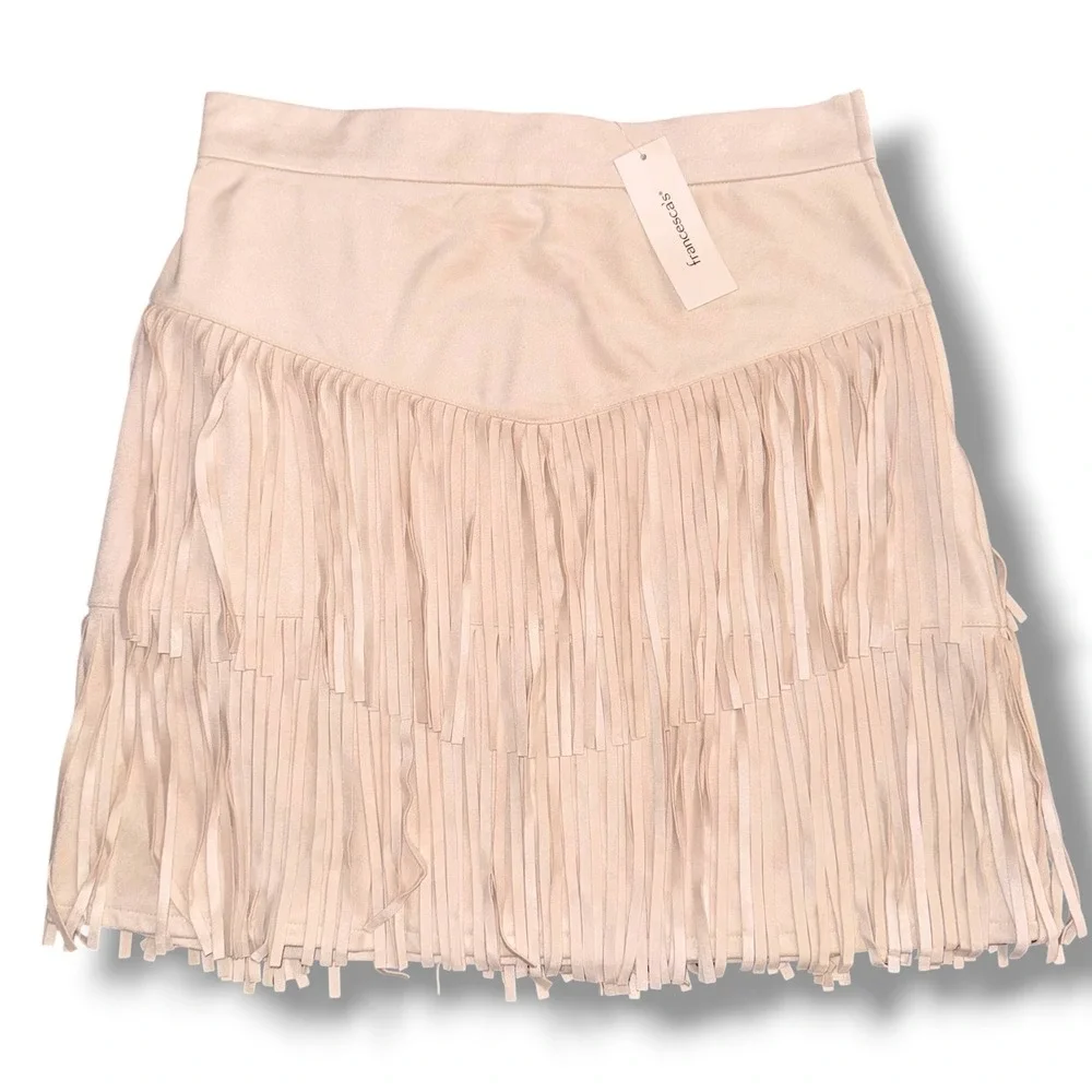 Francesca's Fringe Mini Skirt Women Size M Cream Faux Suede Western Boho NWT - Picture 2 of 10